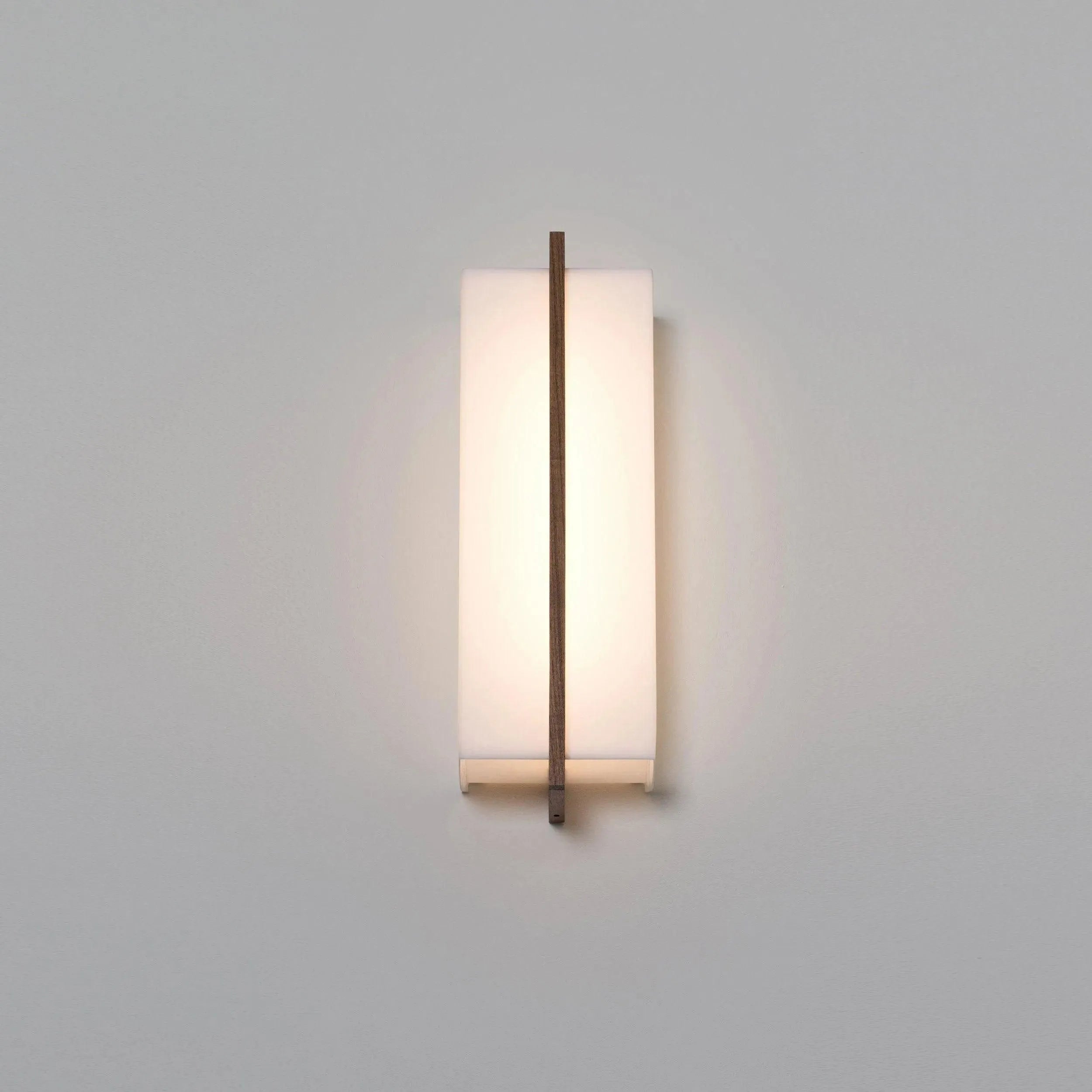Cerno - Via LED Wall Sconce - 03-190-W-27P1 | Montreal Lighting & Hardware