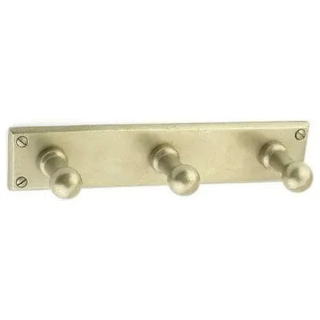Emtek - Sandcast Bronze 3 Hooks with Rectangular Plate - 2307TWB | Montreal Lighting & Hardware