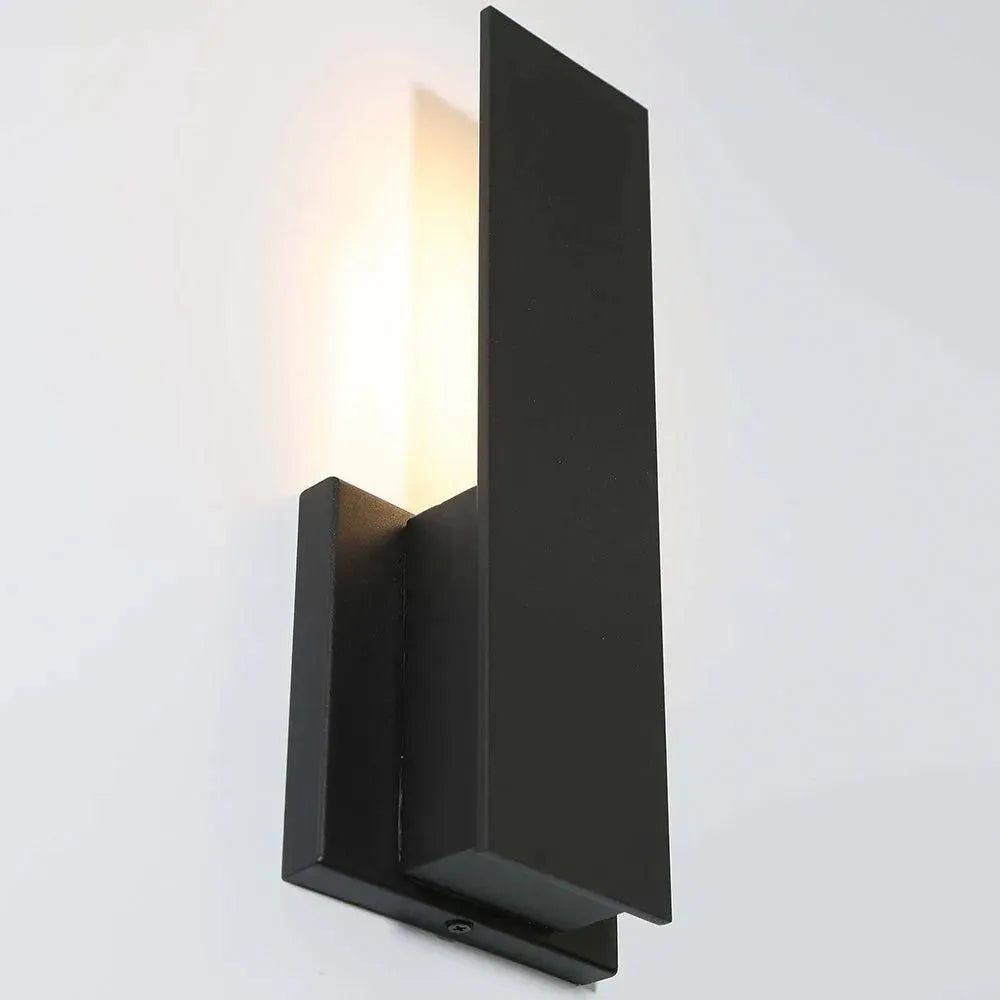 Eurofase - Annette LED Outdoor Wall Sconce - 42707-011 | Montreal Lighting & Hardware