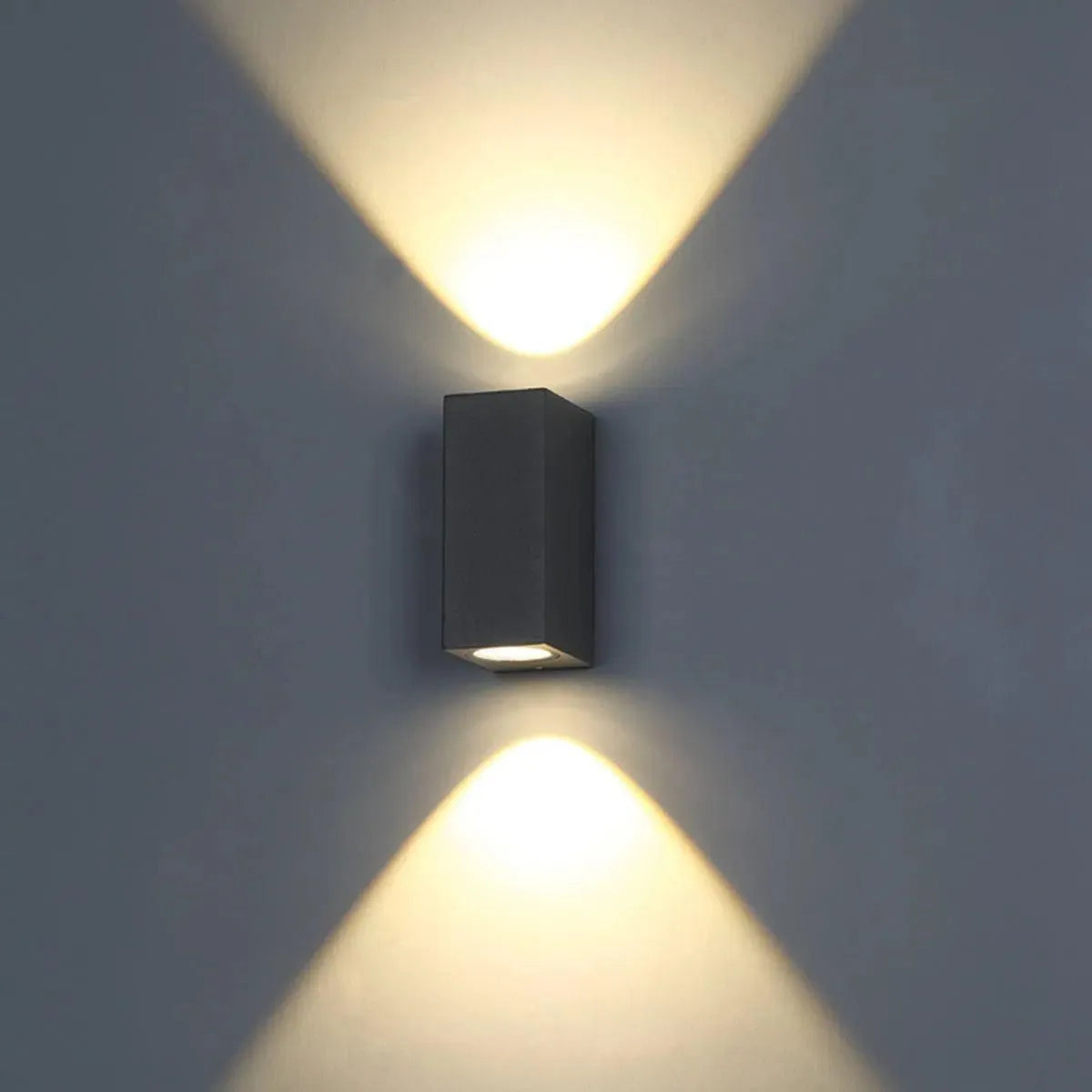 Eurofase - Dale LED Outdoor Wall Mount - 28290-018 | Montreal Lighting & Hardware