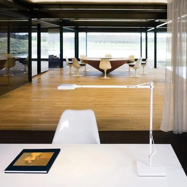 Flos - Kelvin LED Green Mode Table Lamp - F3311009 | Montreal Lighting & Hardware