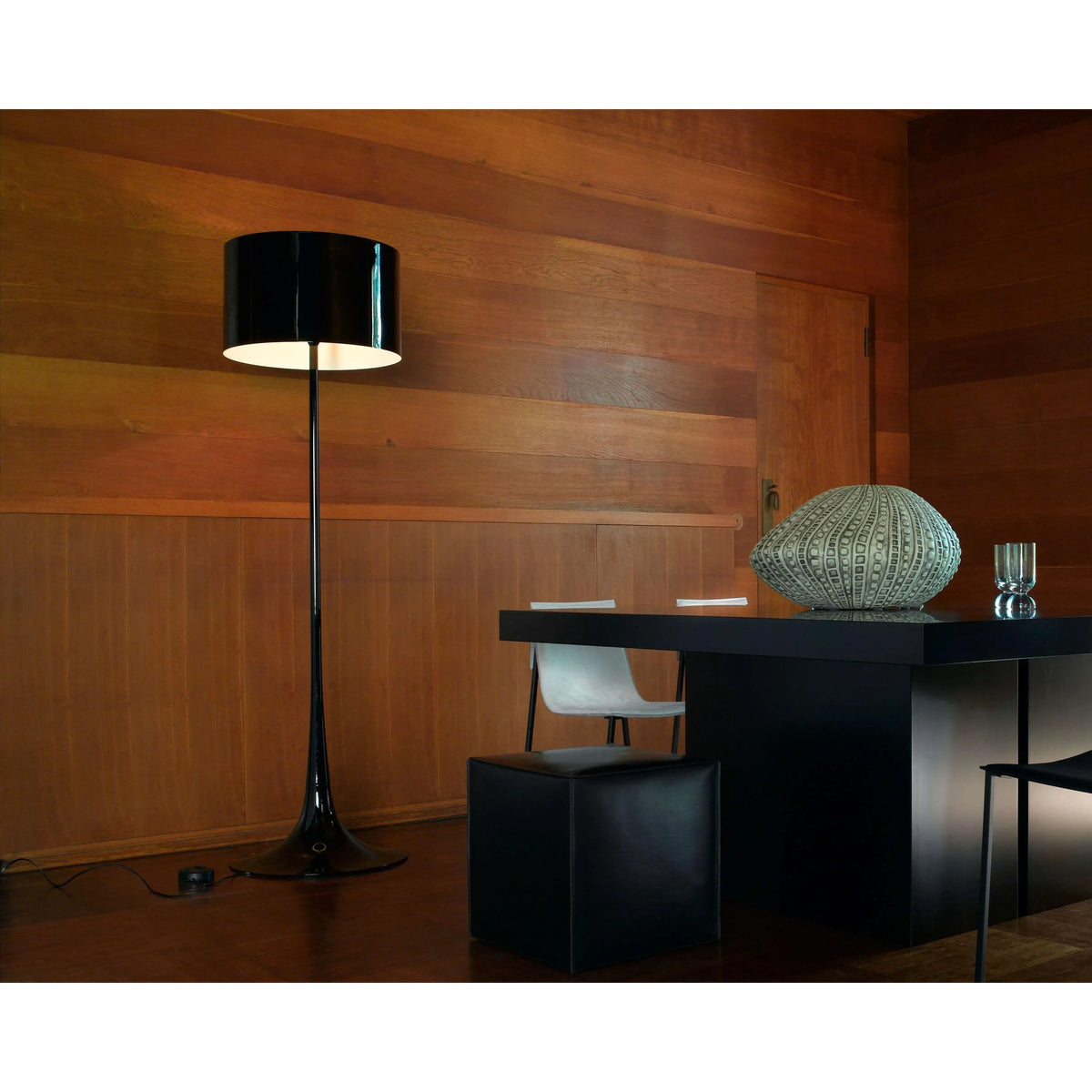 Flos - Spun Floor Lamp - FU661230 | Montreal Lighting & Hardware