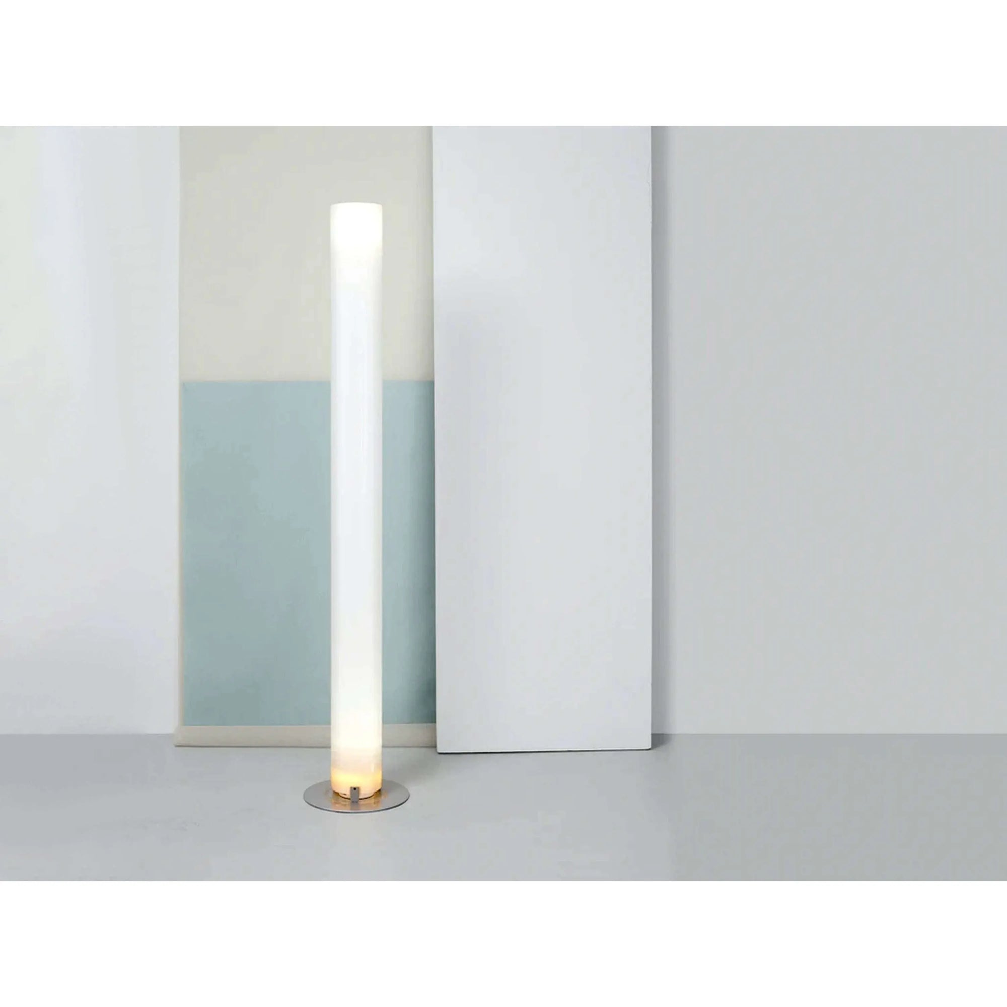 Flos - Stylos Floor Lamp - FU631004 | Montreal Lighting & Hardware