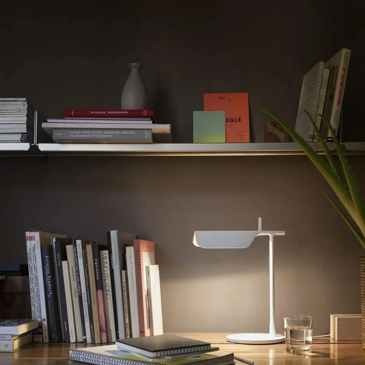 Flos - Tab Table Lamp - F6563031 | Montreal Lighting & Hardware