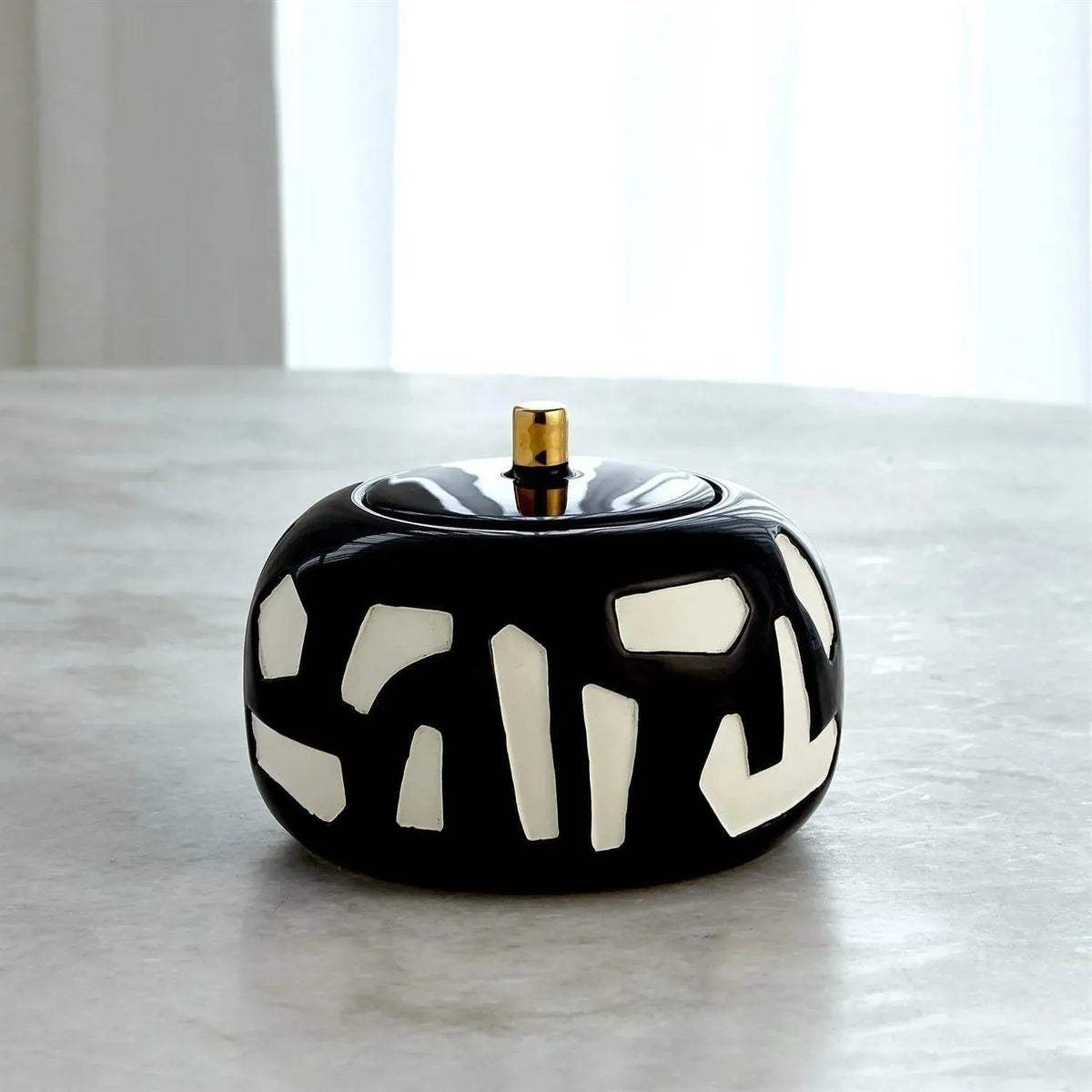 Global Views - Abstract Jar - ASH1.10016 | Montreal Lighting & Hardware