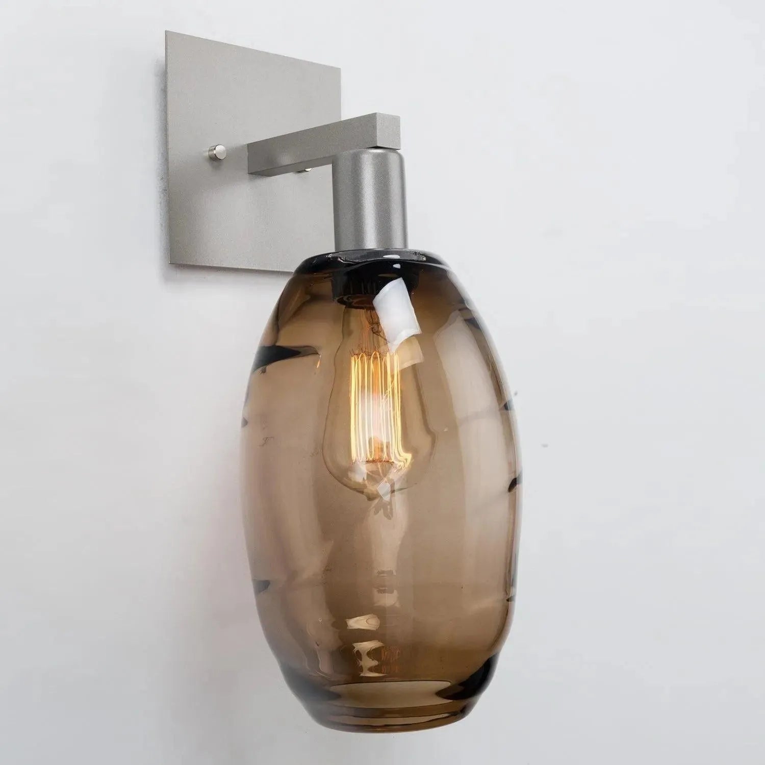 Hammerton Studio - Ellisse Indoor Sconce - IDB0035-16-BS-OB-E2 | Montreal Lighting & Hardware