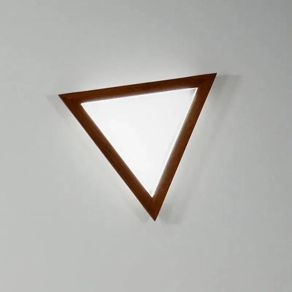 Applique murale triangulaire