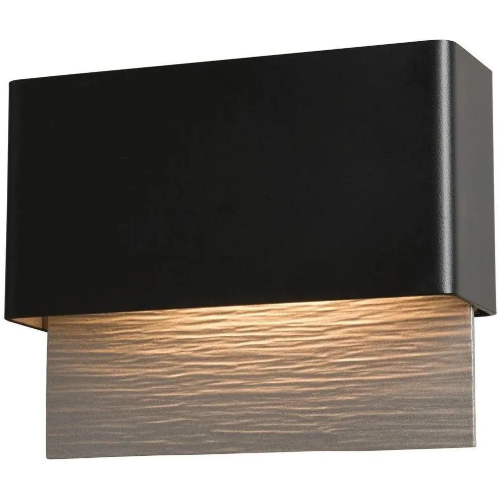 Hubbardton Forge - Stratum 7-Inch LED Outdoor Wall Sconce - 302630-LED-10-78 | Montreal Lighting & Hardware