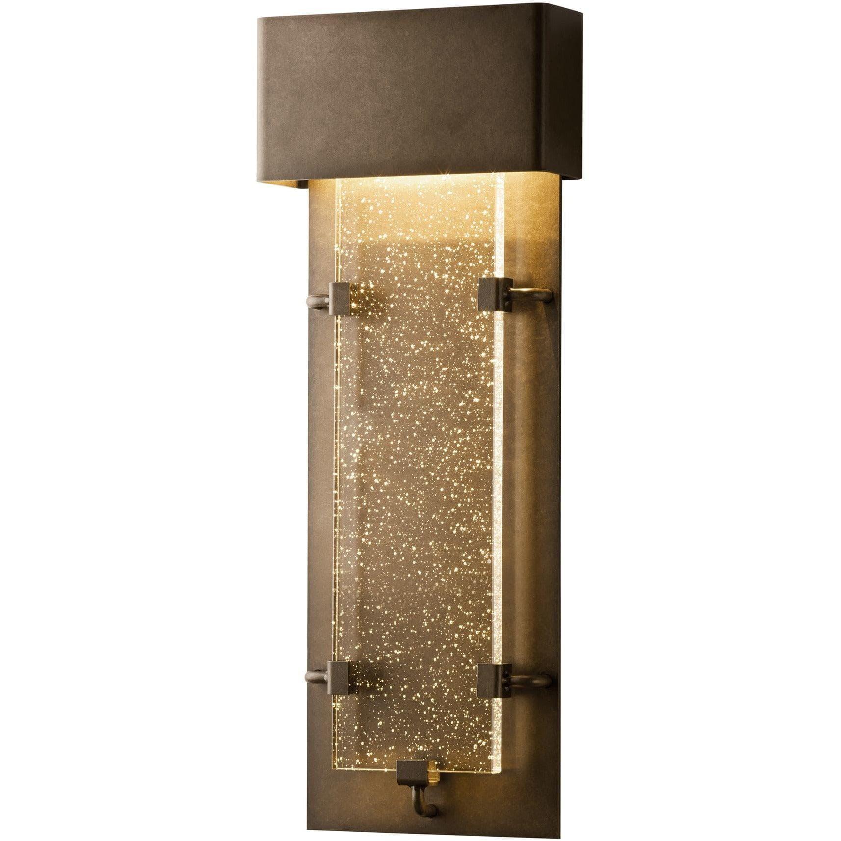 Hubbardton Forge - Ursa 23-Inch LED Outdoor Wall Sconce - 302501-LED-77-II0359 | Montreal Lighting & Hardware