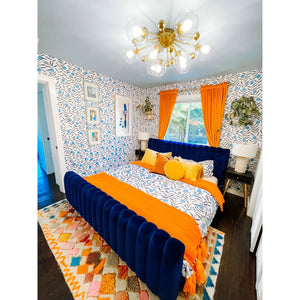 Descriptive image text