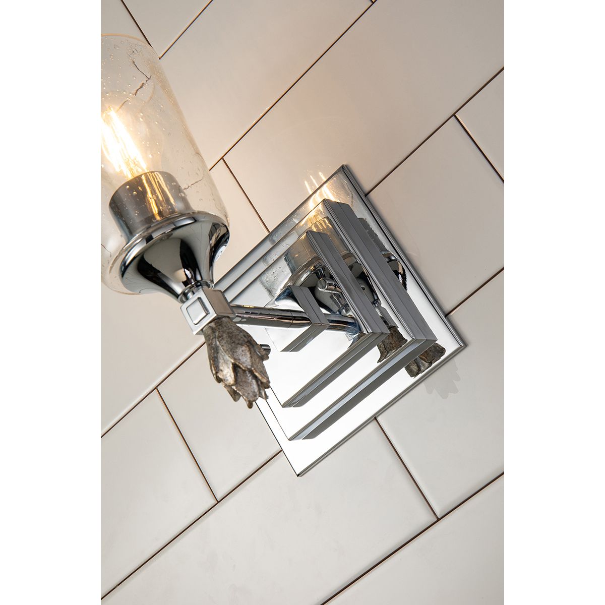 Lucas + McKearn - BB1022PC-1-F1S - Une lampe Murale - Vétiver - Chrome poli