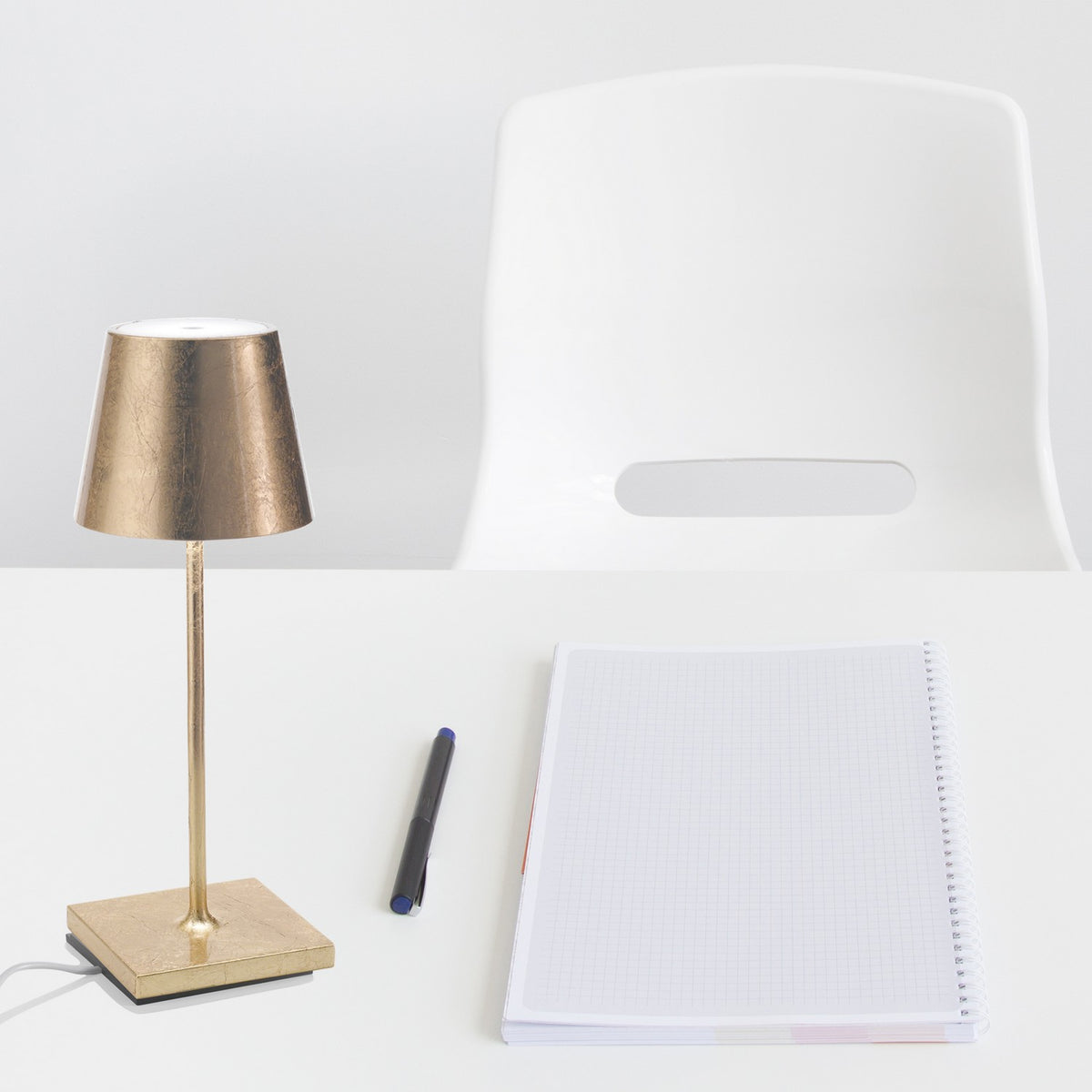 Zafferano - LD0320BFO - LED Table Lamp - Poldina Pro - Gold leaf