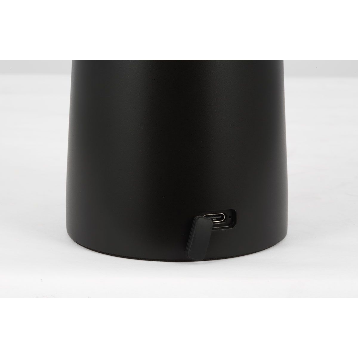 Visual Comfort Modern - SLTB56927B - LED Table Lamp - Sesa - Black