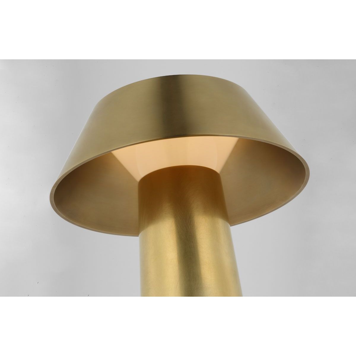 Visual Comfort Modern - SLTB25727HAB - LED Table Lamp - Sesa - Hand Rubbed Antique Brass