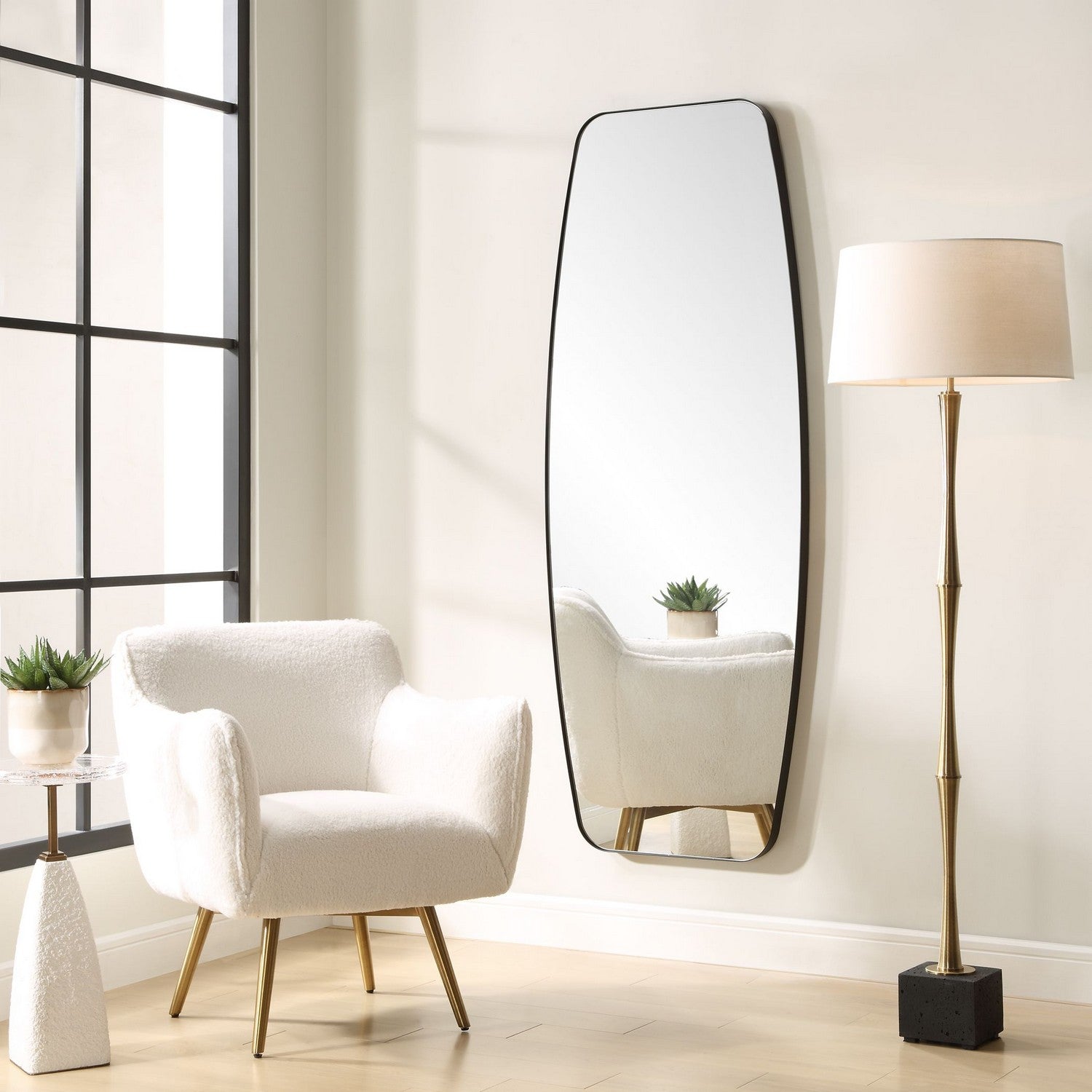 Uttermost - 09977 - Miroir - Caspien - Noir satiné