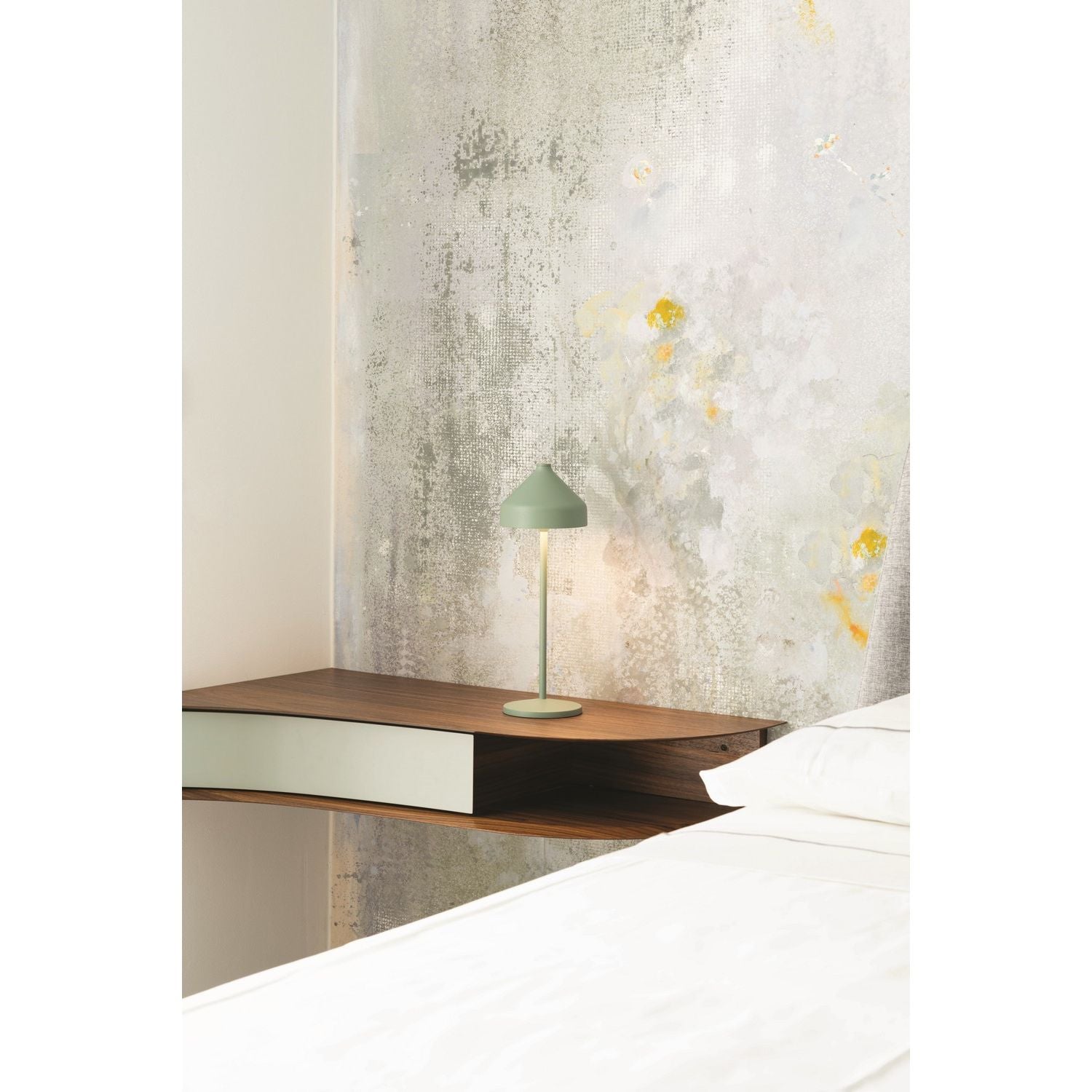Zafferano - LD1090V3 - LED Table Lamp - Amelie - Mint Green