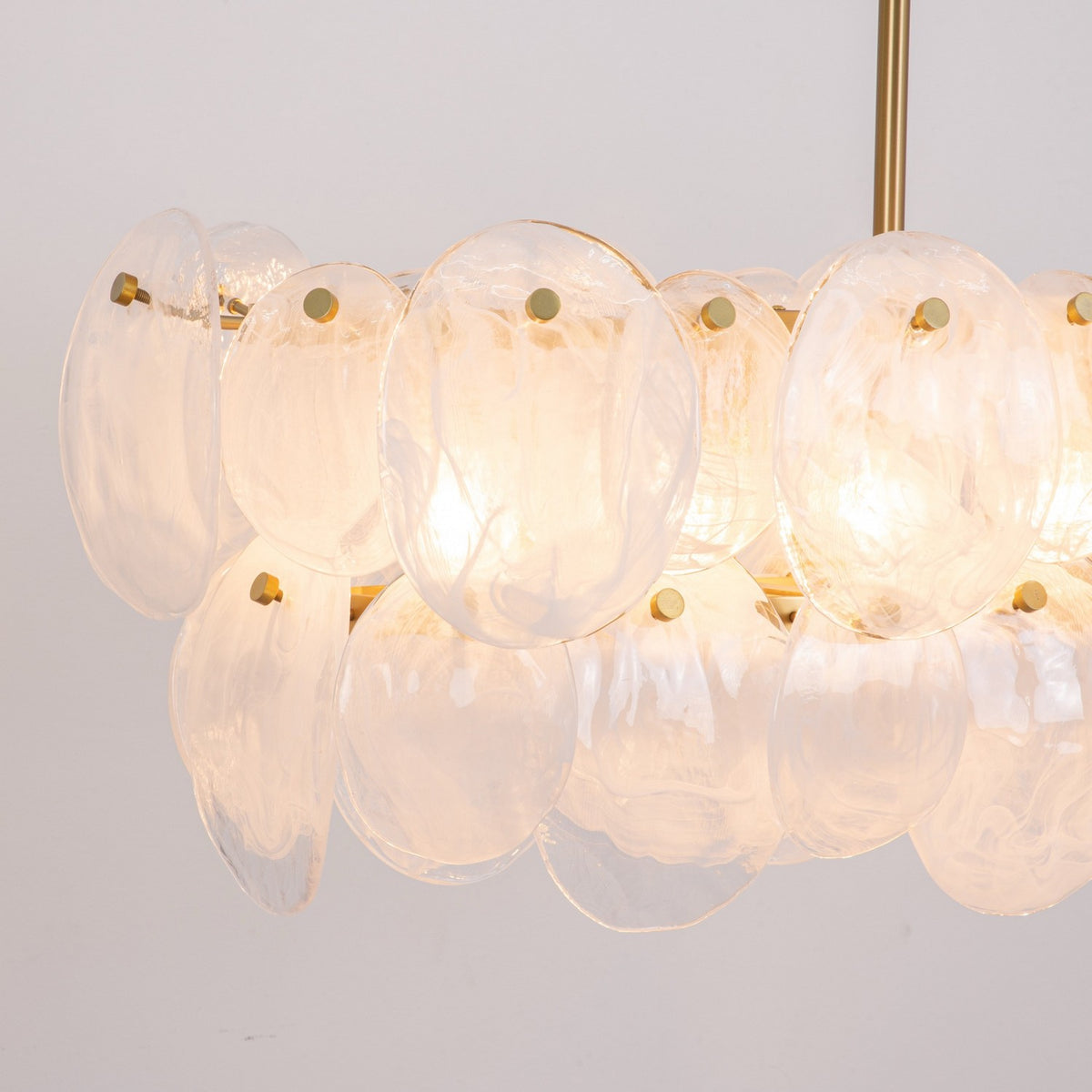 Artcraft Canada - AC12217BR - Île aux Sept Lumières Suspension - Lily - Laiton brossé