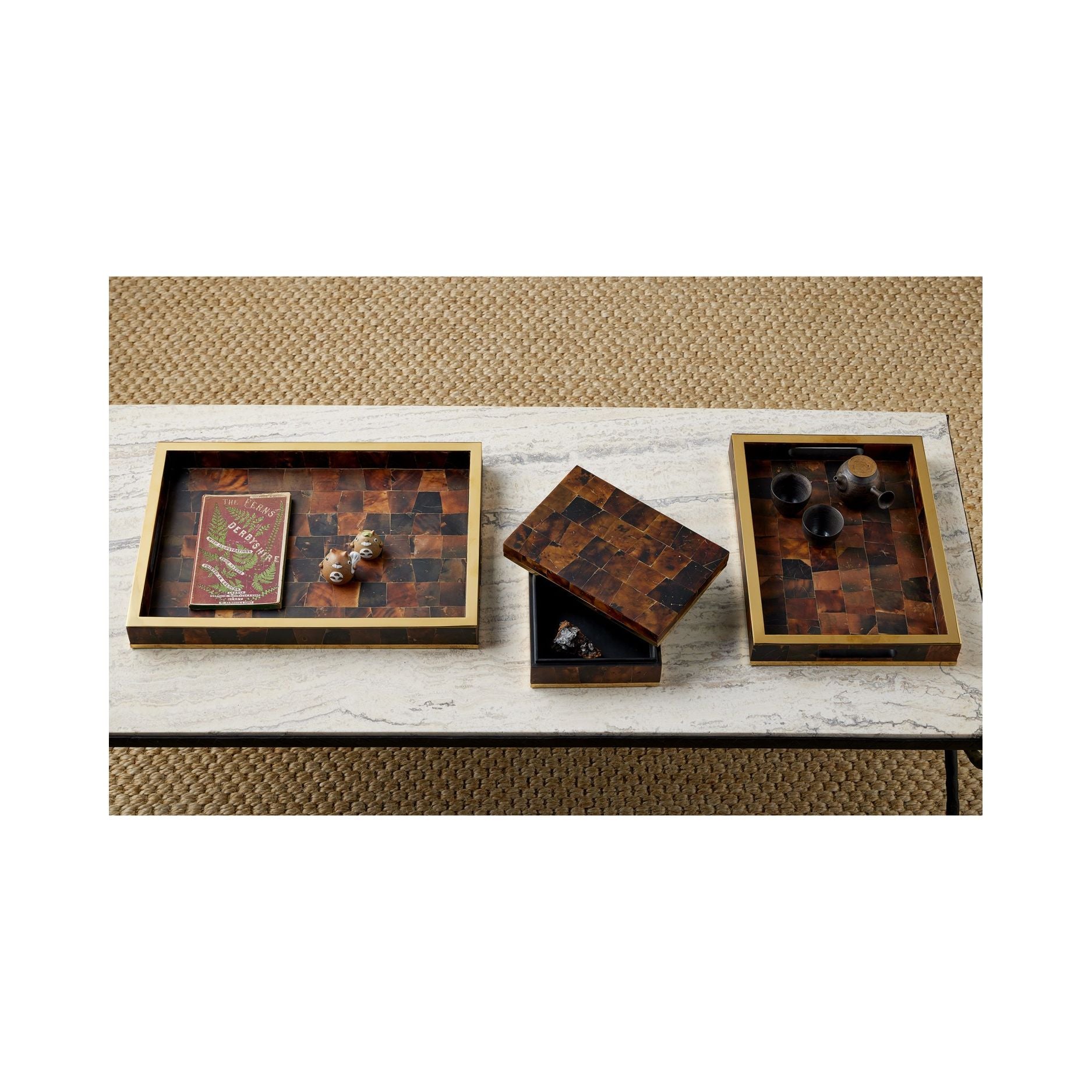 Currey and Company - 1200-1022 - Ensemble de 2 plateaux - Casey - Naturel / Laiton