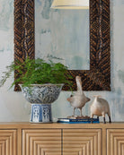 Sculpture d'albatros solitaire de Currey and Company (1200-1074) en beige