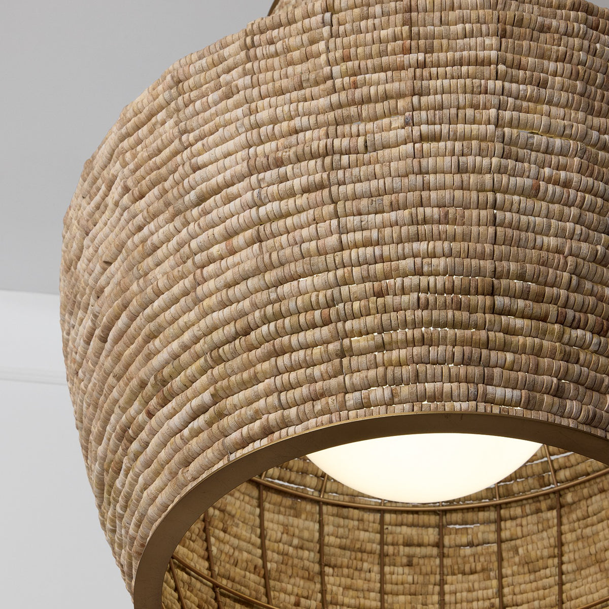 Éclairage Capital - 359713LFB - Une lampe Suspension - Morada - Fauve clair et laiton mat