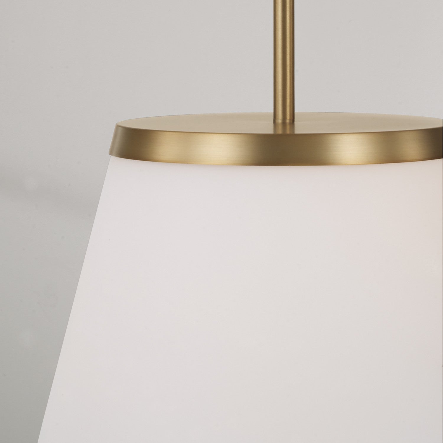 Éclairage Capital - 361011AD - Une lampe Suspension - Drake - Laiton vieilli