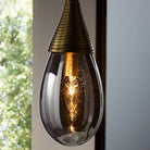 Arteriors - DPC34 - Une lumière Suspension - Giselle - Lueur fumée/Laiton antique