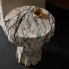 Arteriors - FES19 - Table d'appoint - Mirelle - Imitation marbre Mojave