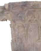 Chapiteau phénicien de Currey and Company (1200-1089) en brun rougeâtre antique