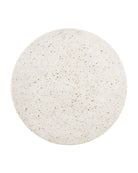 Table d'appoint Ridge Terrazzo de Currey and Company, 2000-0054, couleur ivoire.