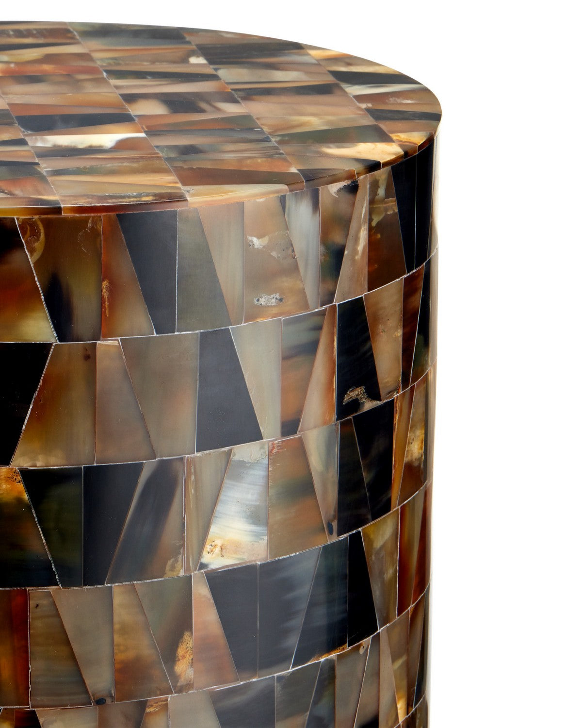 Table d'appoint Brewster de Currey and Company (réf. 4000-0266), coloris brun naturel et noir.