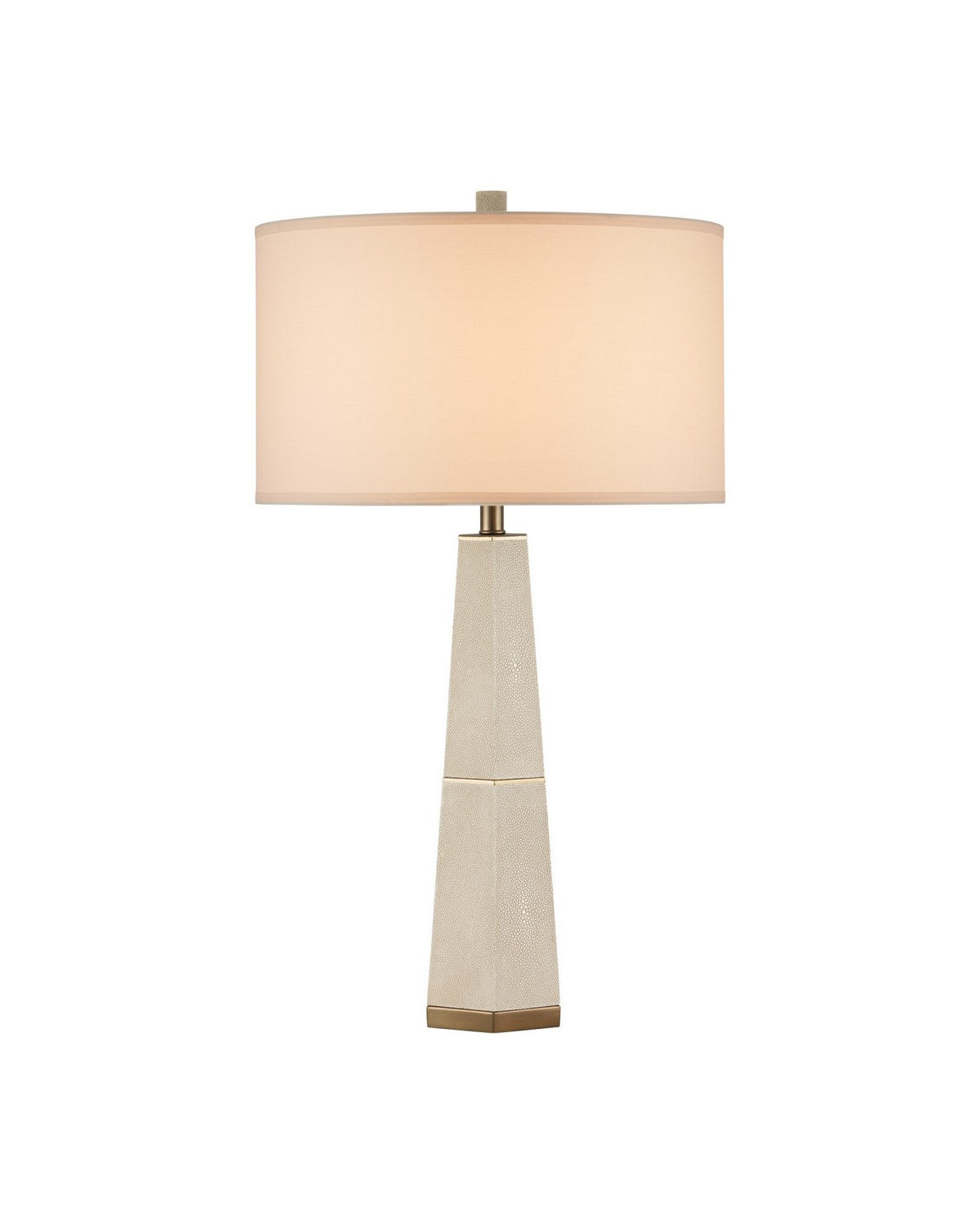 Currey and Company 6000-1082 Galuchat Lampe de table en similicuir galuchat ivoire/laiton