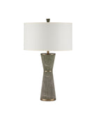 Currey and Company 6000-1084 Galuchat Lampe de table en similicuir galuchat vert/laiton