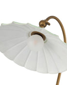 Currey and Company 6700-0030 Springe sans fil Lampe de table en laiton vert/antique