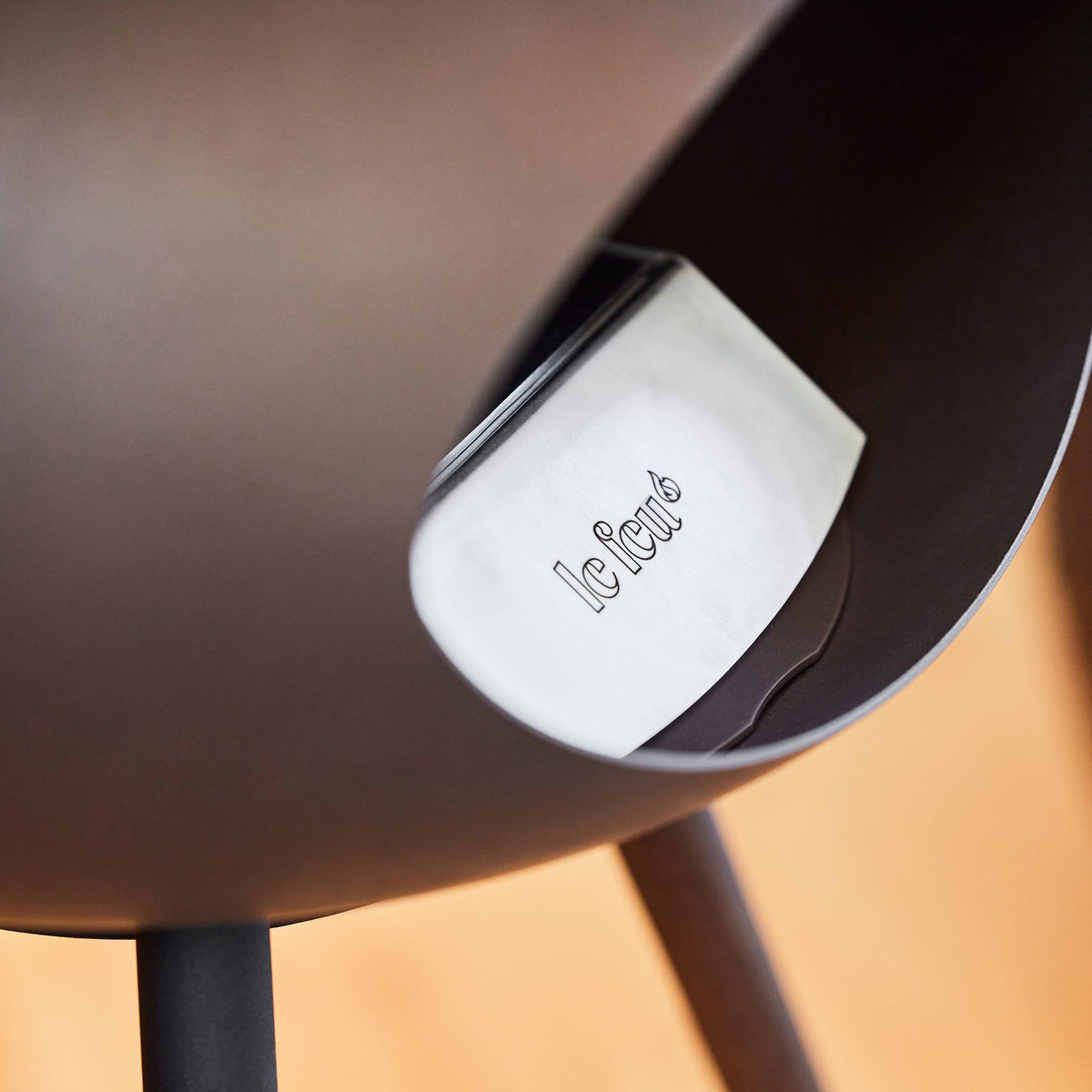 Ground High Dome Portable Fireplace - Mocca