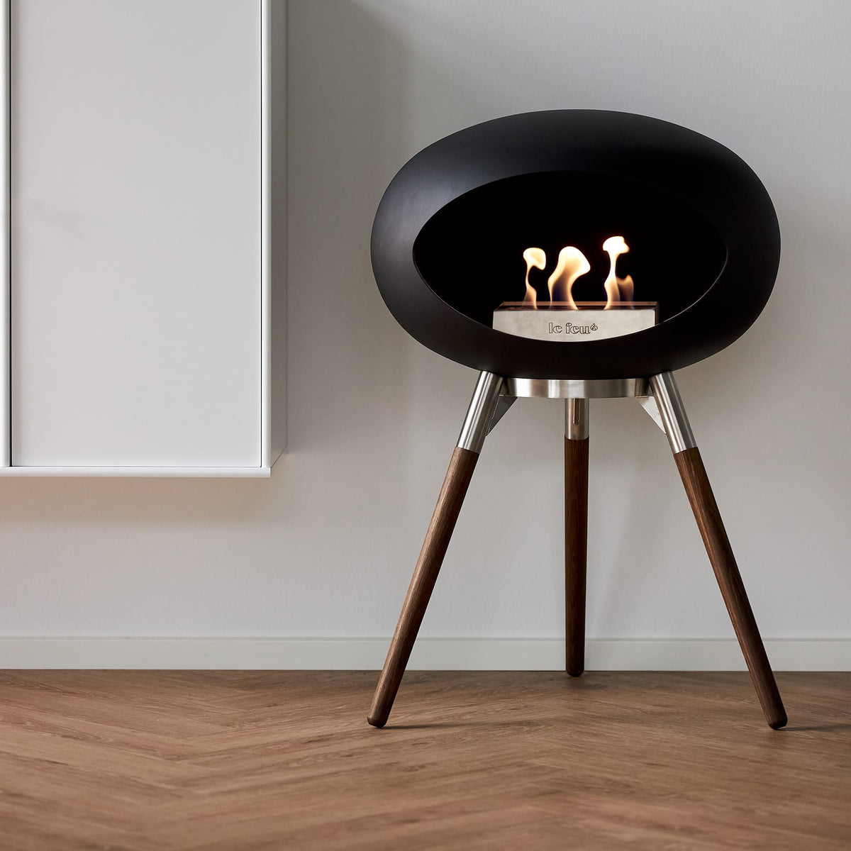 Ground Low Dome Portable Fireplace - Black