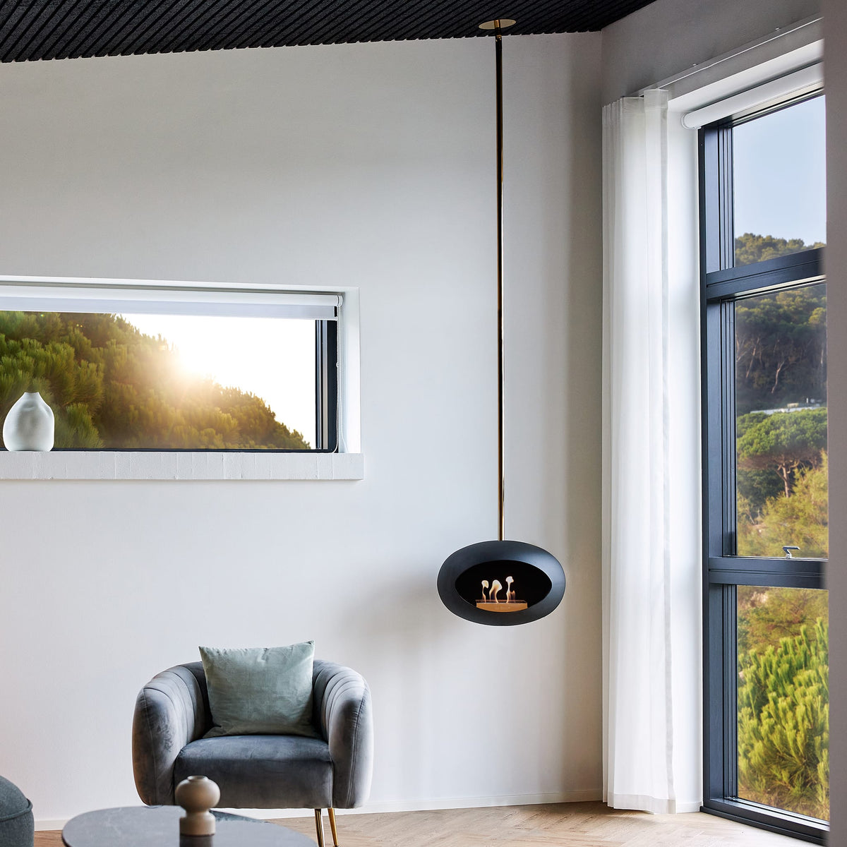 Sky Dome Hanging Fireplace - Black