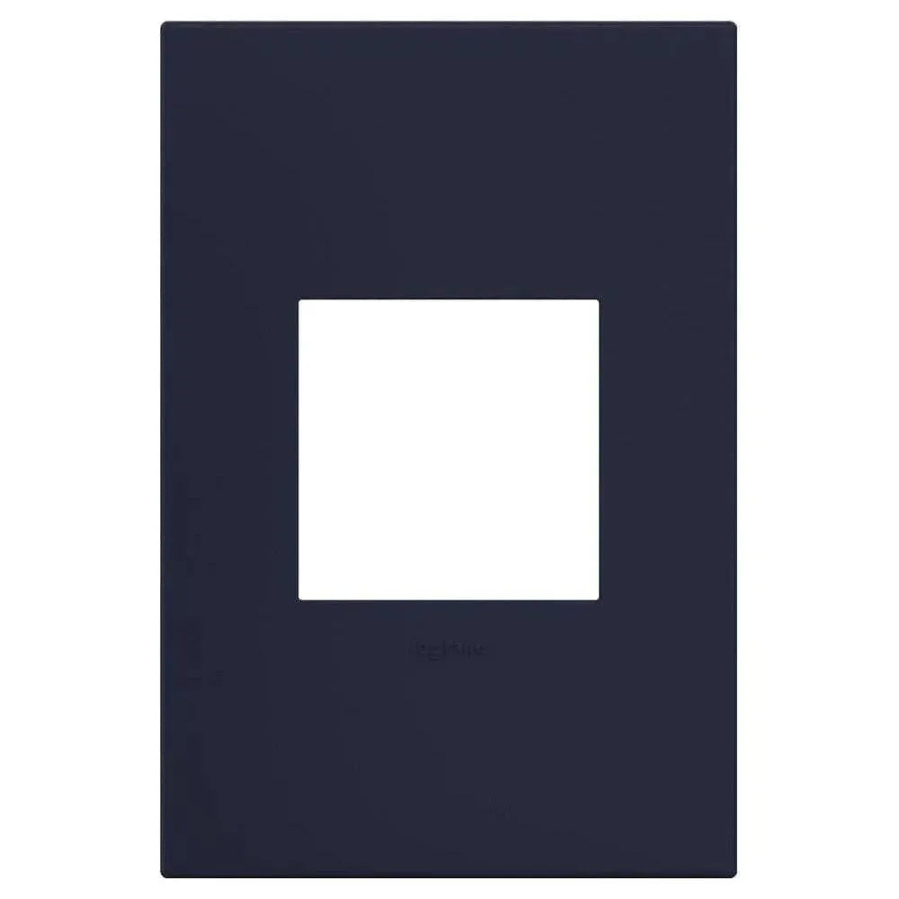 Legrand - adorne® Plastic One-Gang Screwless Wall Plate - AWP1G2BL6 | Montreal Lighting & Hardware