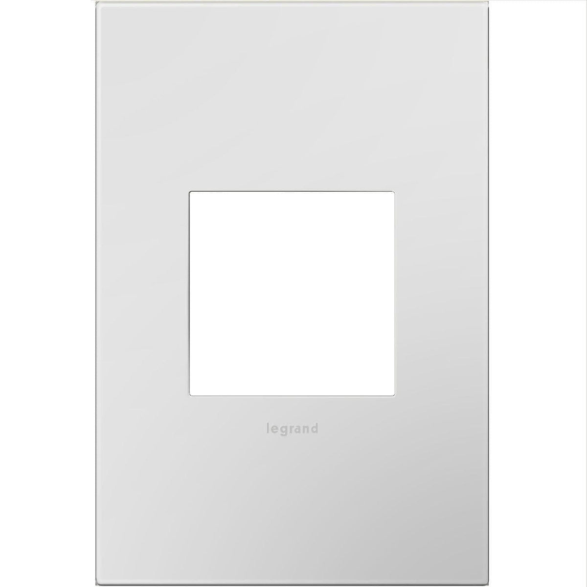 Legrand - adorne® Plastic One-Gang Screwless Wall Plate - AWP1G2PW4 | Montreal Lighting & Hardware