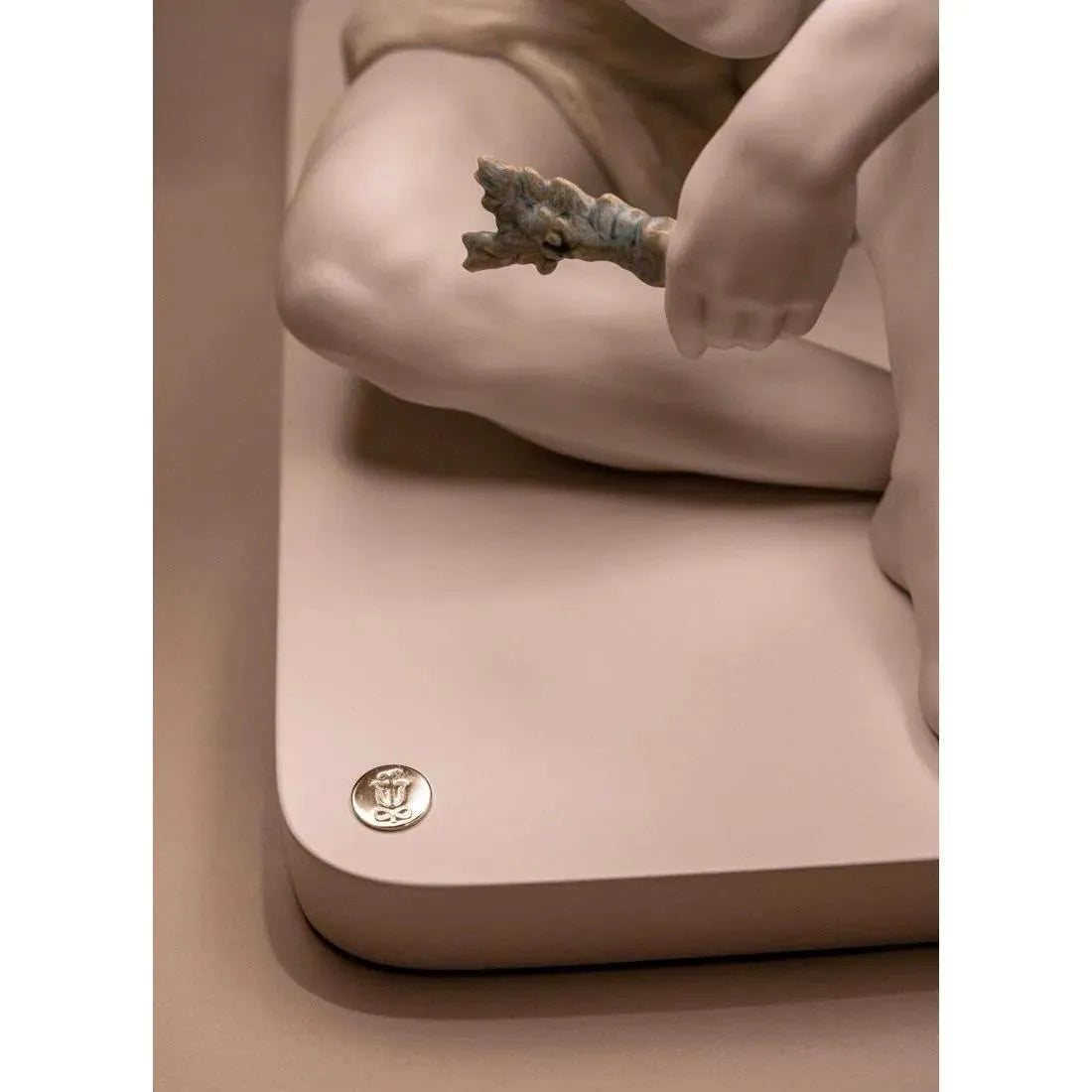 Lladro - Protective Angel Table Lamp - 1024265 | Montreal Lighting & Hardware