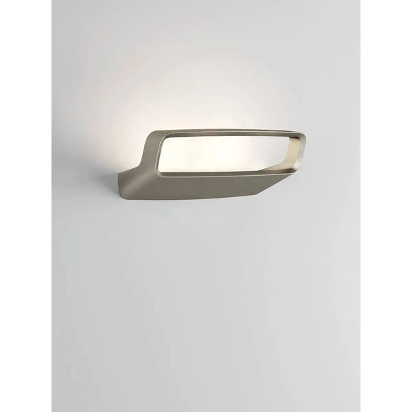 Aile Wall Lamps