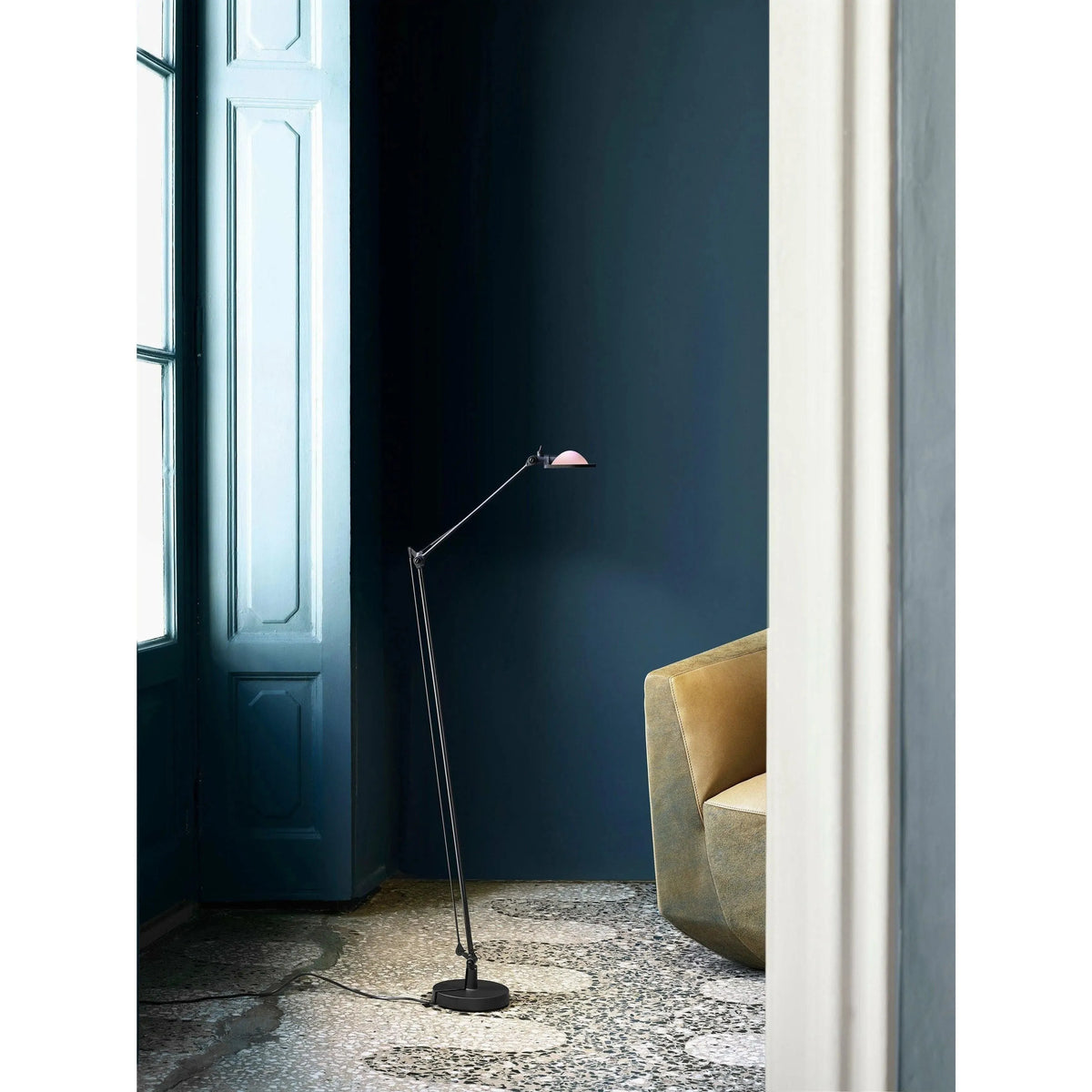 Luceplan - Berenice Floor Lamp - 1D120T00N020 | 1D120/4/1527 | Montreal Lighting & Hardware