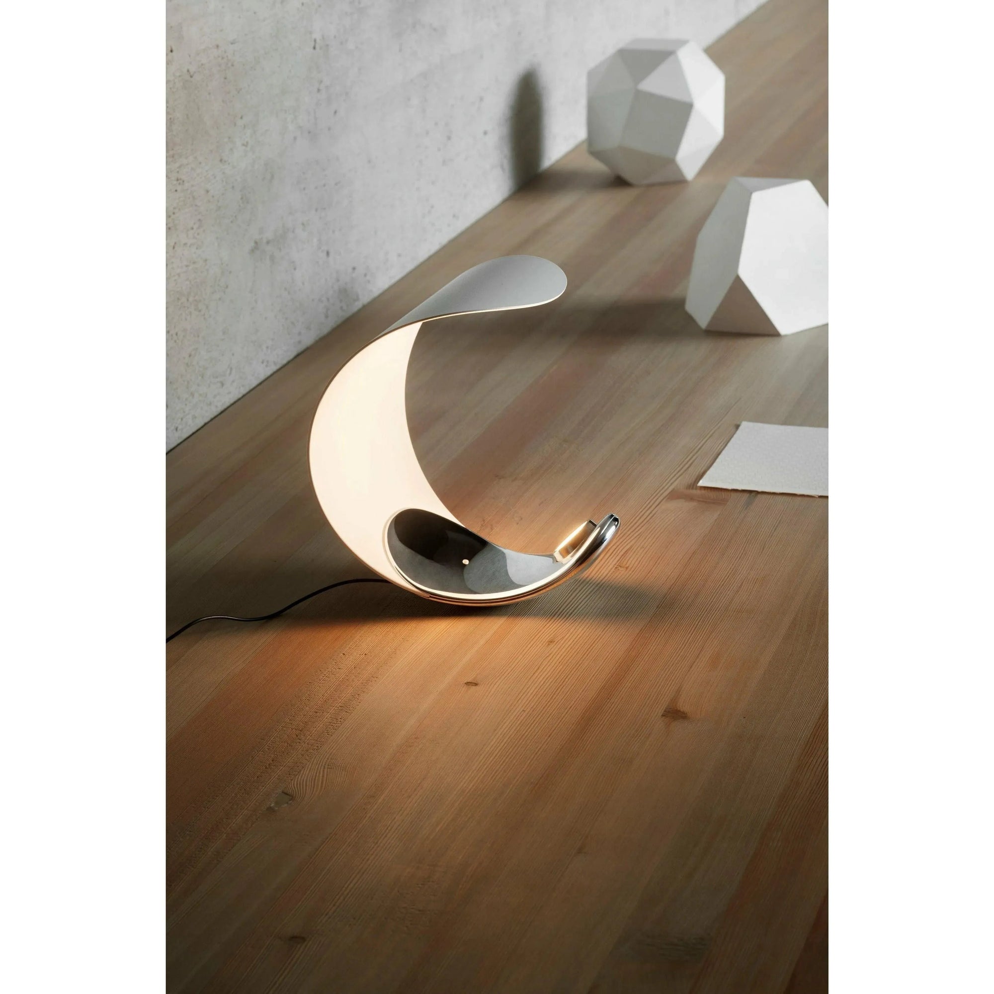 Luceplan - Curl Table Lamp - 1D760N100018 | Montreal Lighting & Hardware
