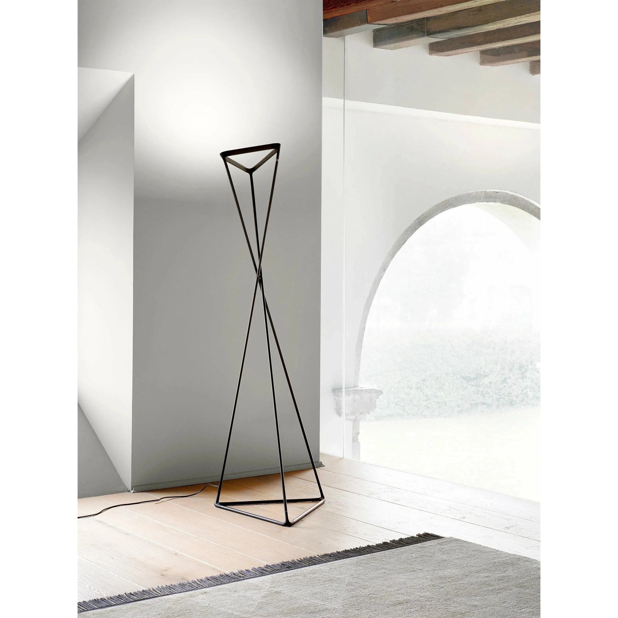 Luceplan - Tango Floor Lamp - 1D77NTD00501 | Montreal Lighting & Hardware