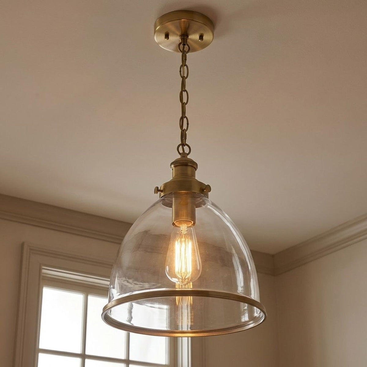 Éclairage Meridian M70119NB Lumière Meridian One Suspension en laiton naturel