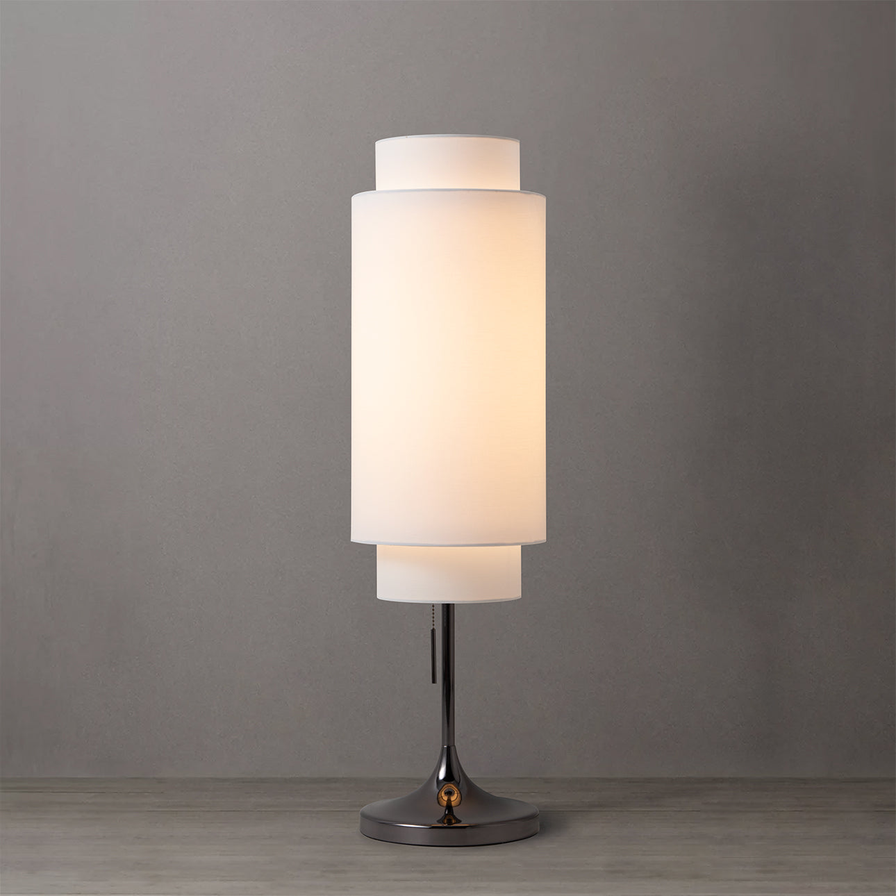 Sucette Nova de Californie 1011804BN Lampe de table en nickel noir