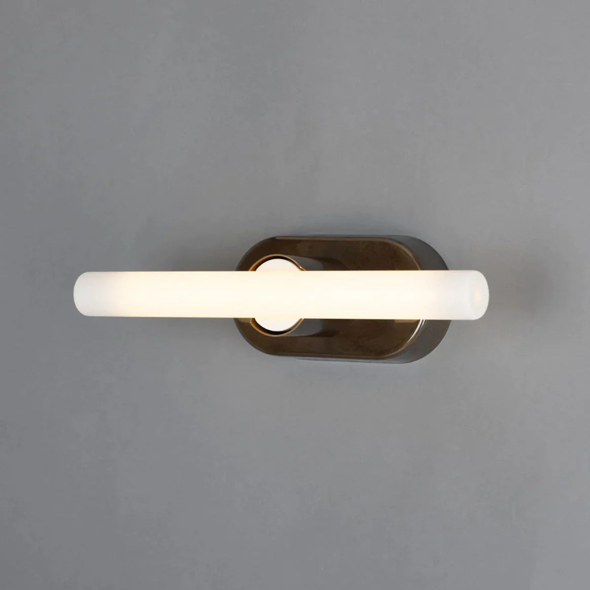 Valencia Single Wall Light IP20
