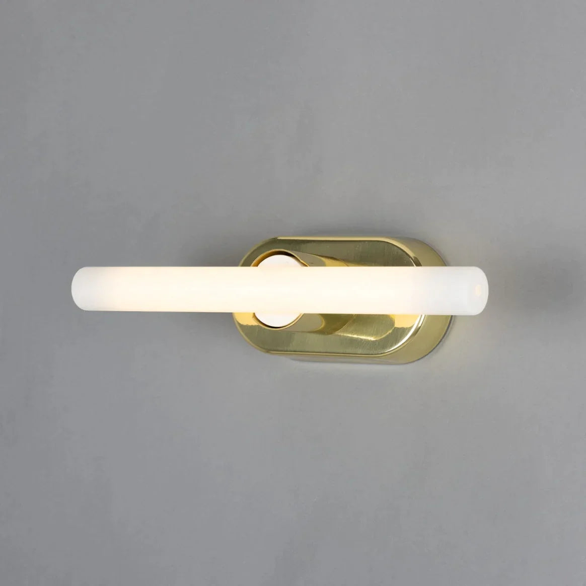 Valencia Single Wall Light IP20