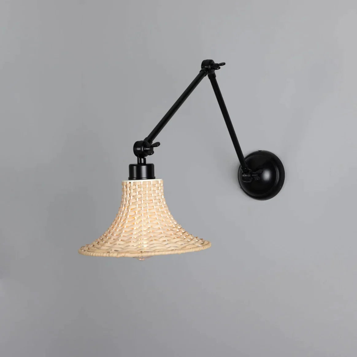 Petite applique murale en rotin Savannah