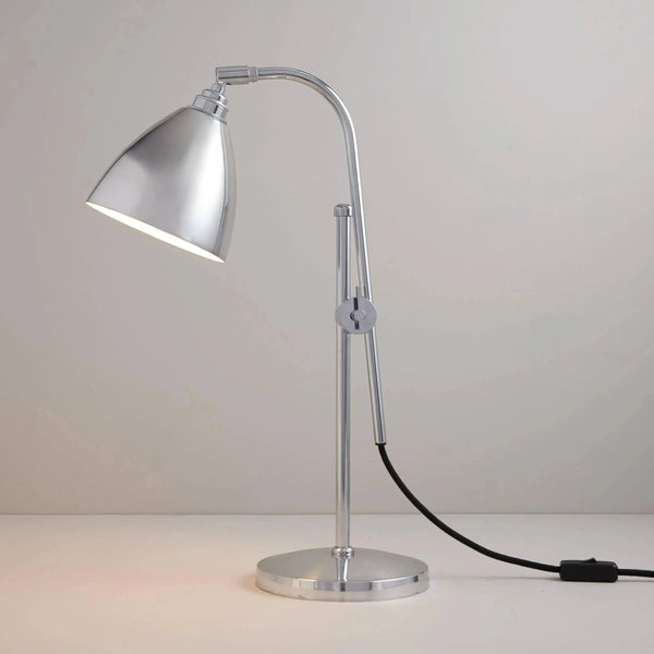 Task Table Light by Original BTC | Showroom Model