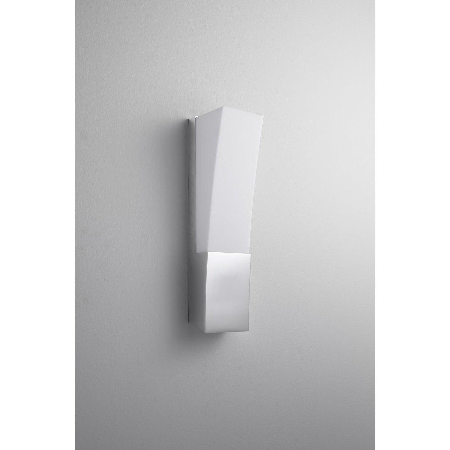 Oxygen Lighting - Crescent LED Wall Sconce - 3-512-14 | Montreal Lighting & Hardware